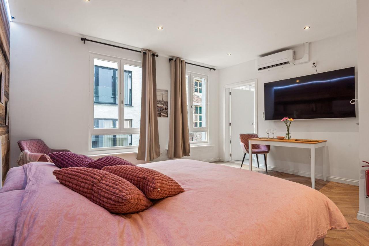 Suite City Center In Quiet Street & Airco Antwerpen Eksteriør bilde
