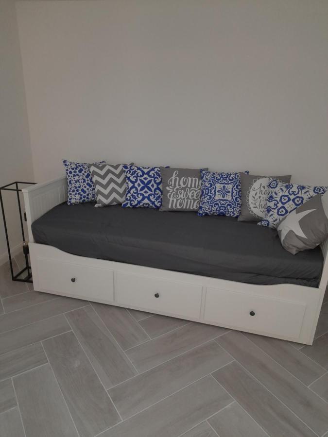 Suite City Center In Quiet Street & Airco Antwerpen Eksteriør bilde