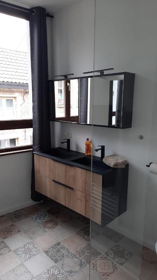 Suite City Center In Quiet Street & Airco Antwerpen Eksteriør bilde