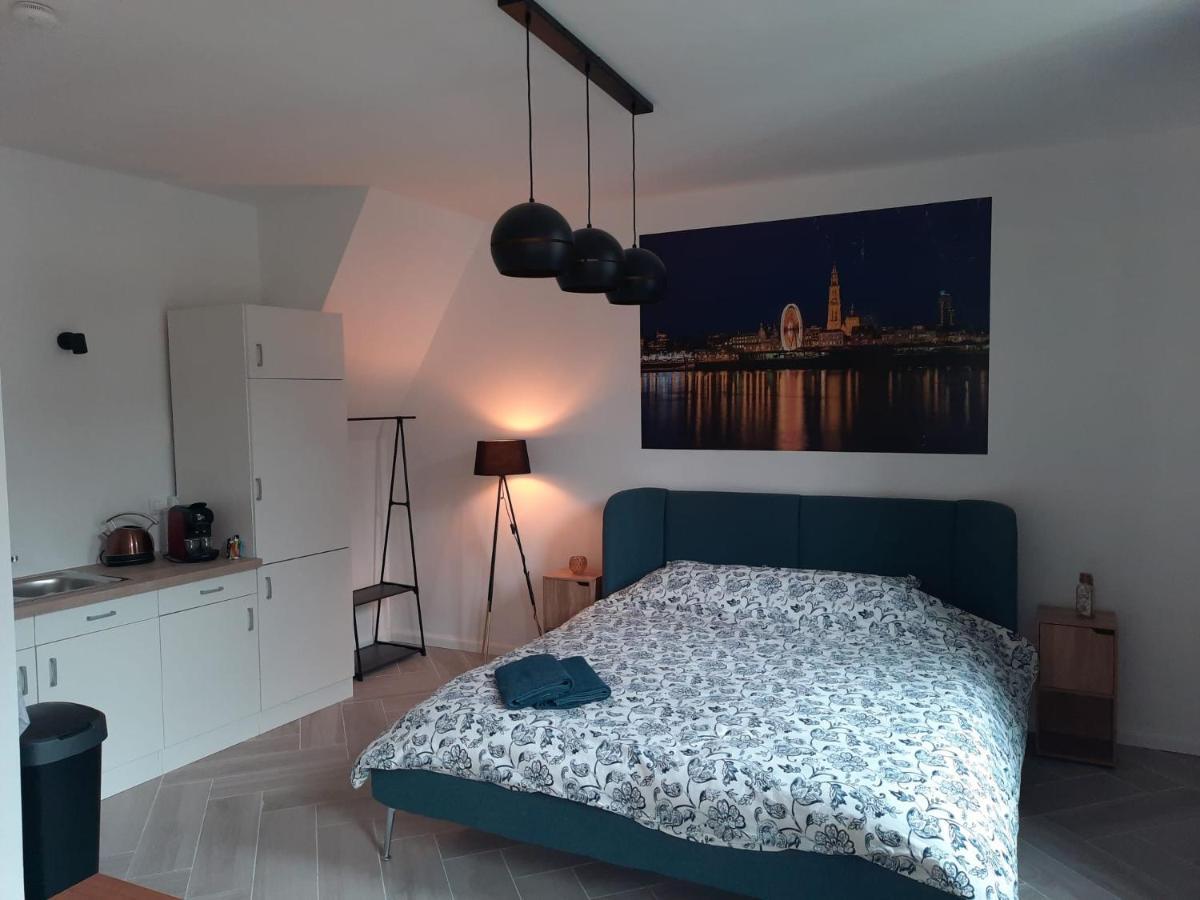 Suite City Center In Quiet Street & Airco Antwerpen Eksteriør bilde