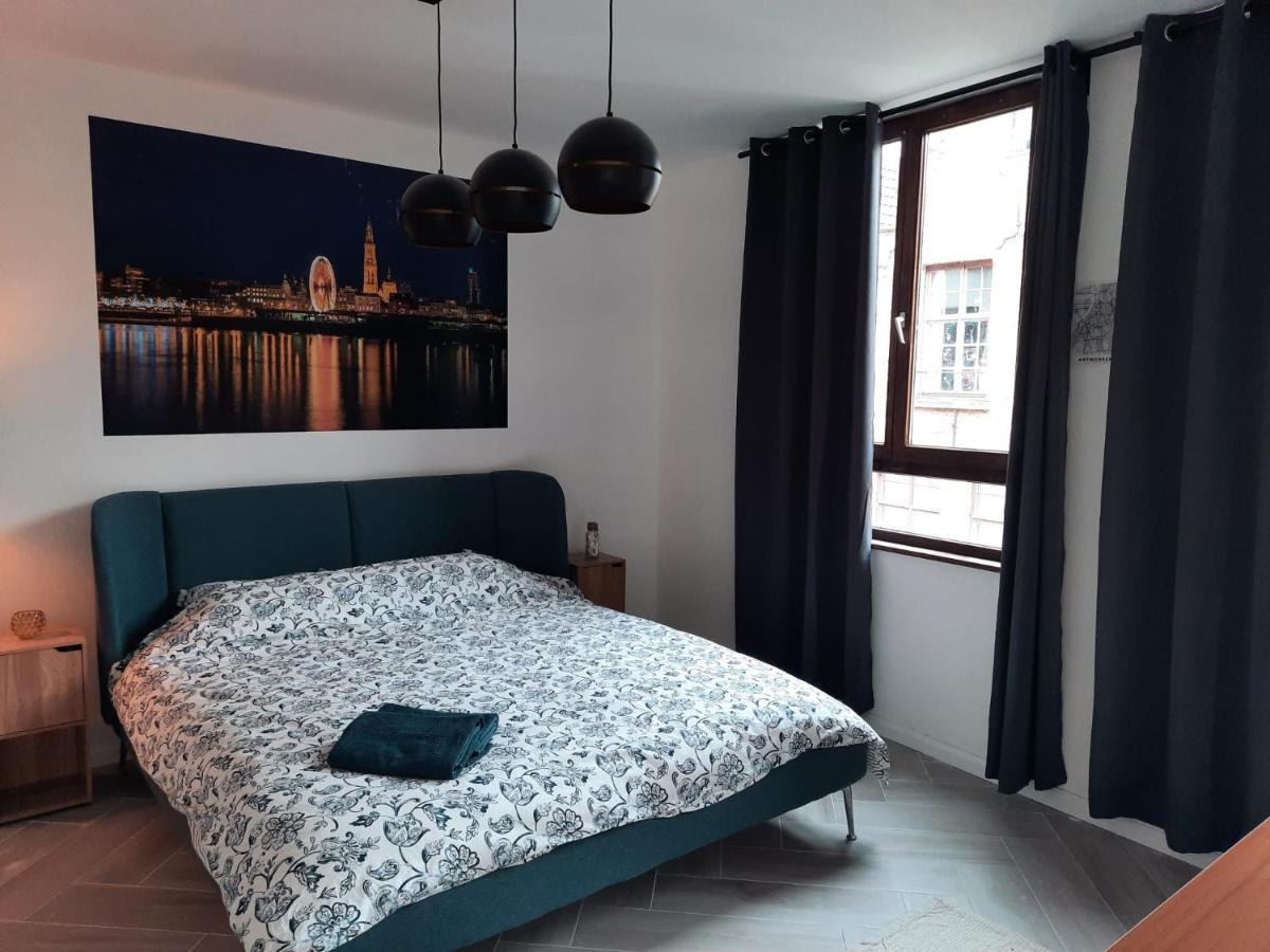 Suite City Center In Quiet Street & Airco Antwerpen Eksteriør bilde